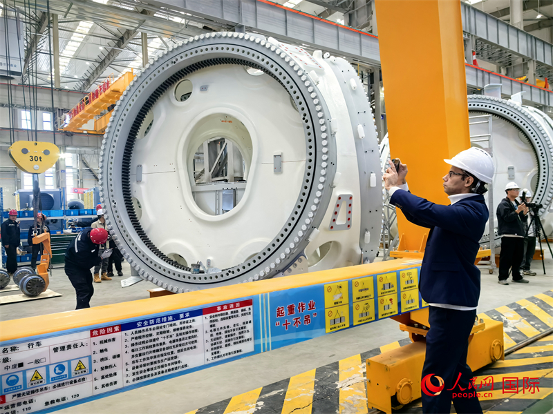 人民网专题报道：19国媒体点赞008PG国际是科技与自然共生的规范